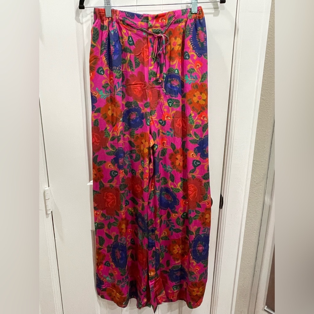 NWT Olivaceous Pink Red Blue Floral Wide-Leg Pants Sz S - Picture 4 of 9